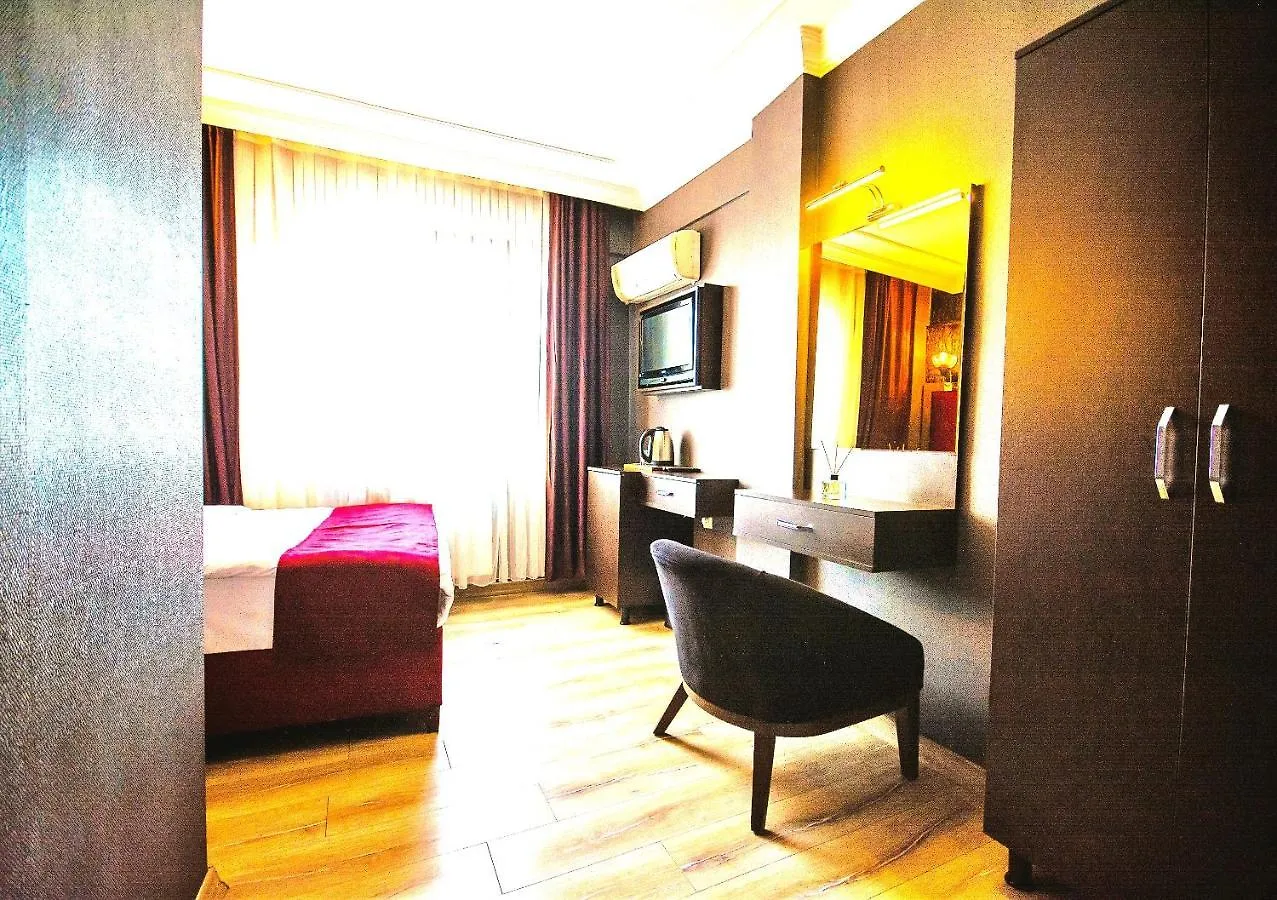 K Royal Hotel - Old City Istambul